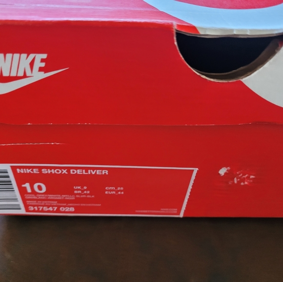 Nike Shox deliver size 10 brand new in box - Picture 5 of 7